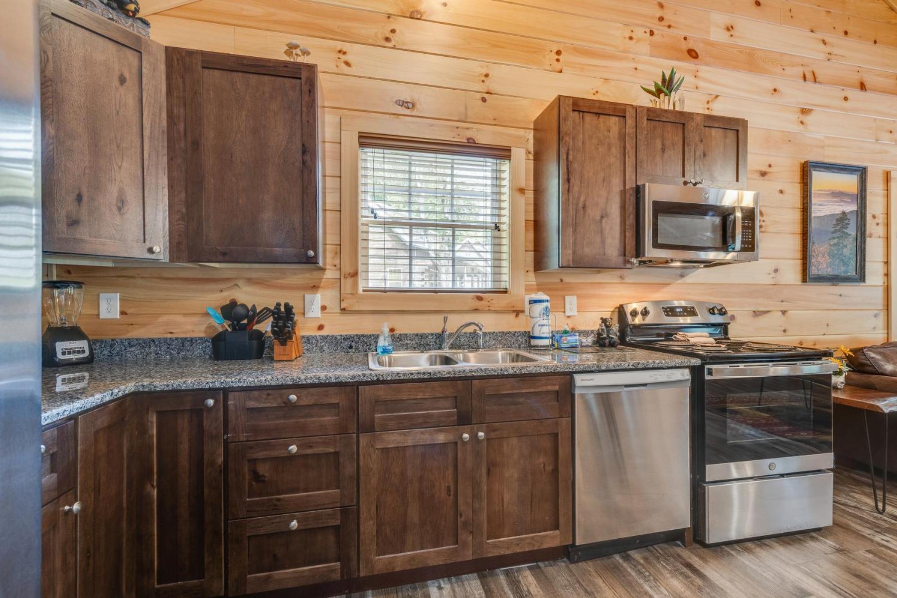 Bear Clubhouse Hot Tub, 1Mile From The Parkway, 900 In Free Tickets! Villa Pigeon Forge Kültér fotó