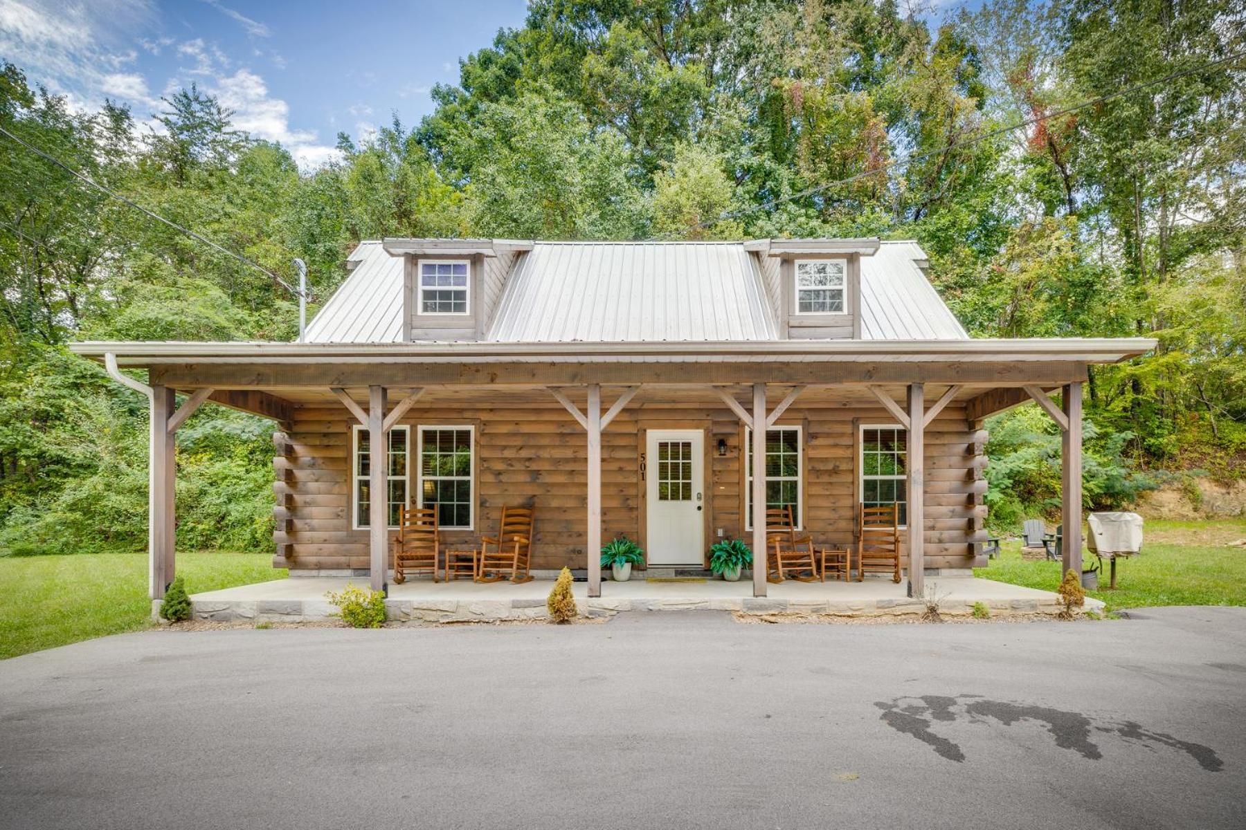 Bear Clubhouse Hot Tub, 1Mile From The Parkway, 900 In Free Tickets! Villa Pigeon Forge Kültér fotó